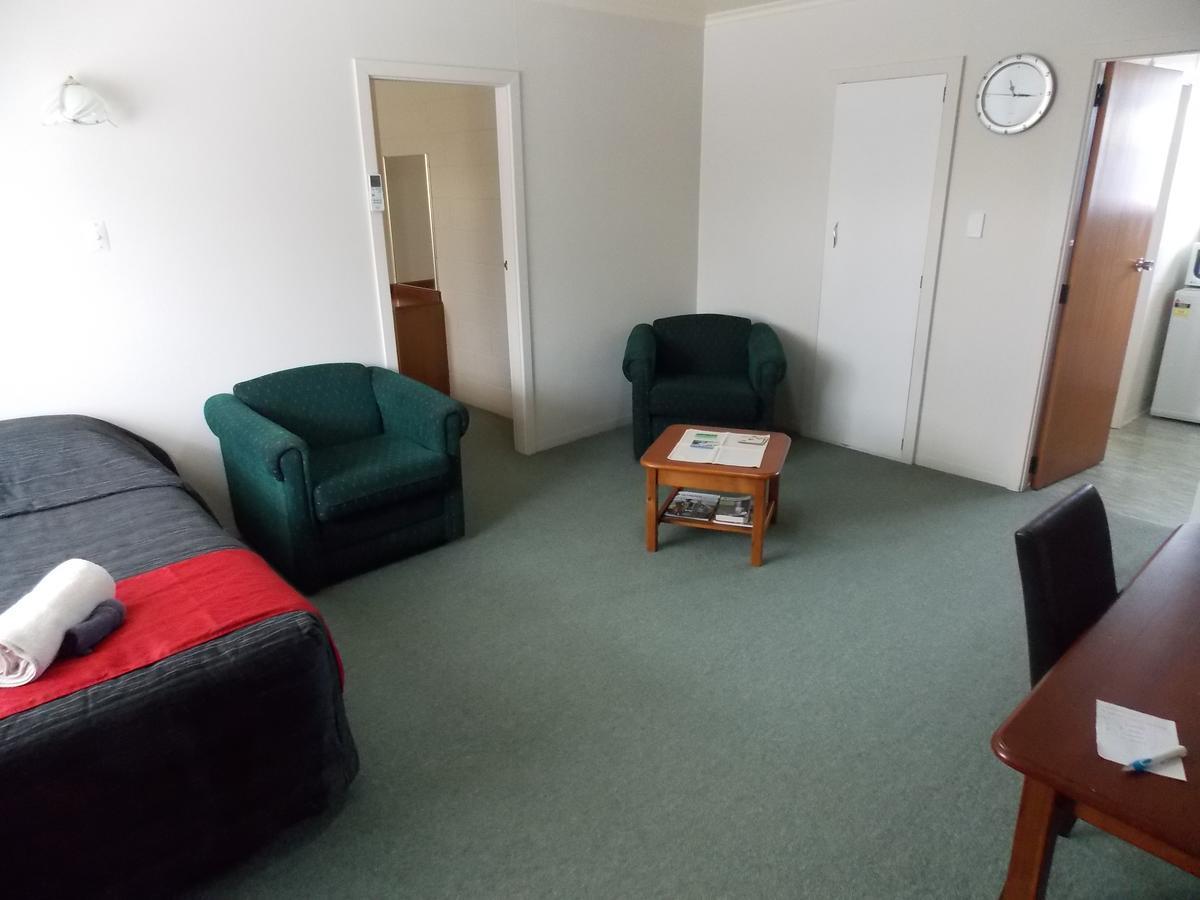 Rangiora Lodge Motel Exterior photo