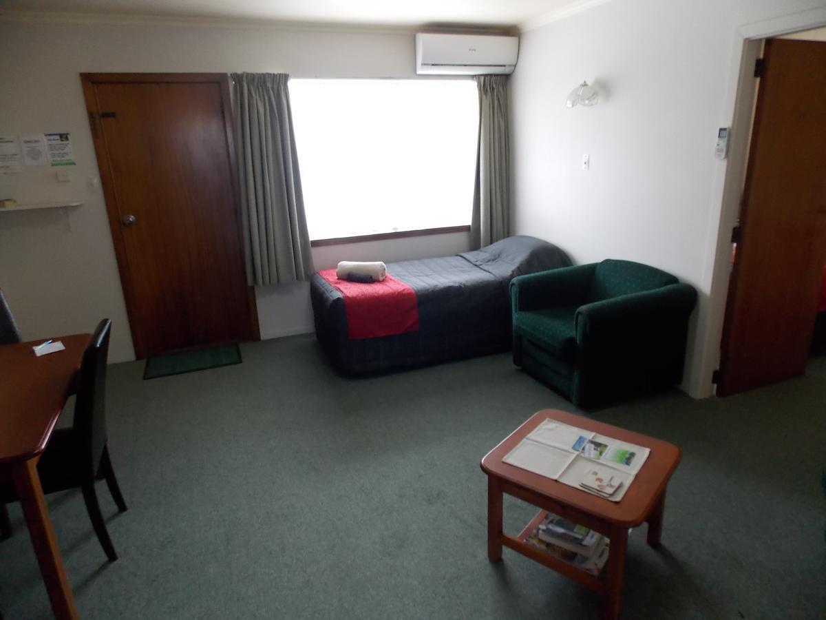Rangiora Lodge Motel Exterior photo